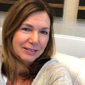 Meet your Posher, Lucy